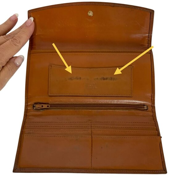 Vintage Dooney & Bourke All Weather Leather Wallet Red Brown Snap Closure - Picture 4 of 12